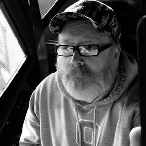 Meet your Posher, Raymond